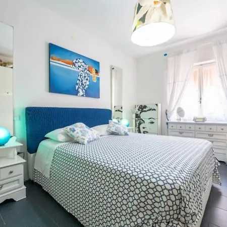 Casa Nora, 200m Dal Mare Апартаменты Калазетта